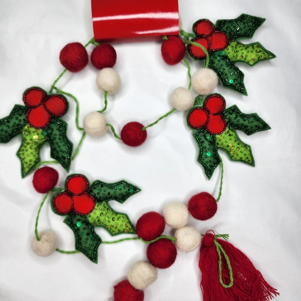 Christmas Garland 6 Foot Felted Red Green Holly Berry Leaves 72